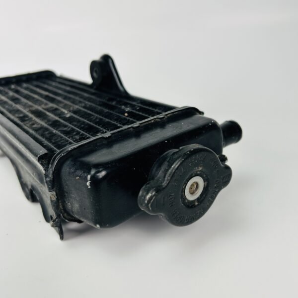 Radiateur droit 250 YZ 1996 - 1999 – Image 3