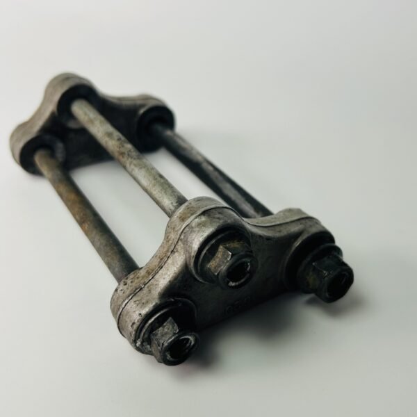 Supports moteur 450 RMZ 2006