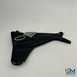 Platine repose pied droit TRIUMPH 1200 TROPHY 1996 - 2003