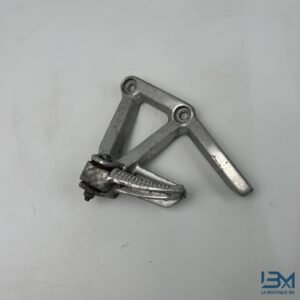 Platine repose pied arrière gauche 600 Fazer FZS 1998 - 2001
